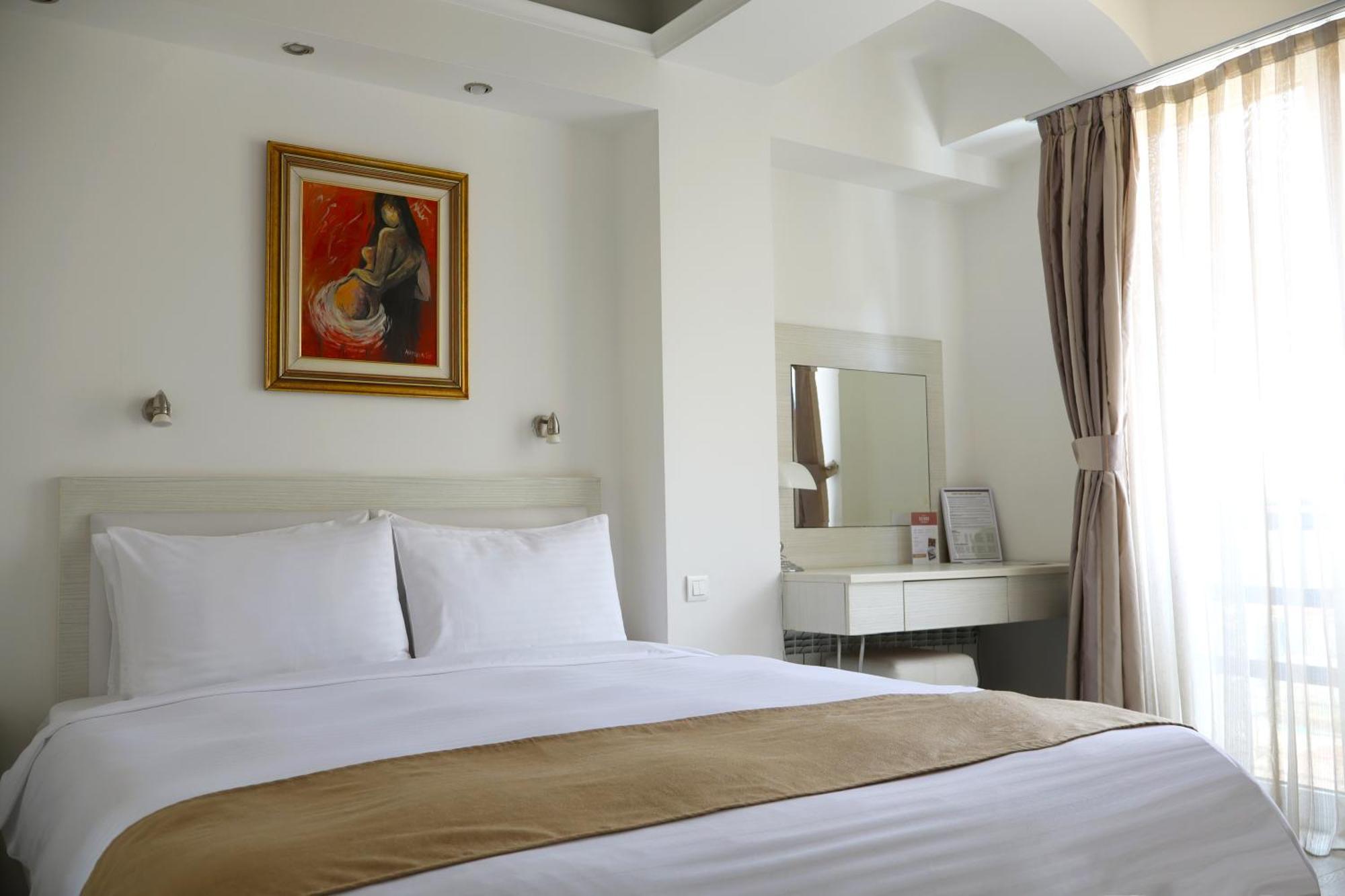 Sienna Apartments Skopje Bagian luar foto